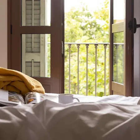 Libere Sant Antoni Aparthotel Barcelona