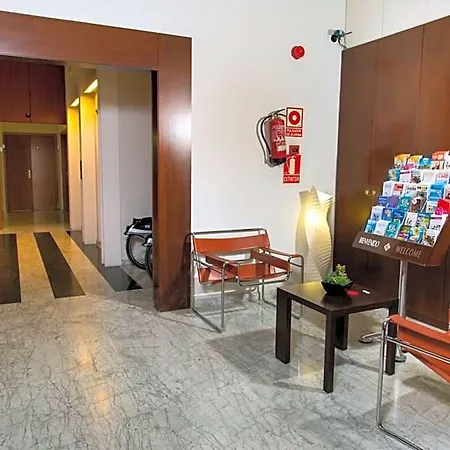 Apart-hotel Líbere Sant Antoni Barcelona