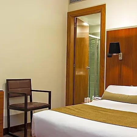 Apart-hotel Líbere Sant Antoni 4*