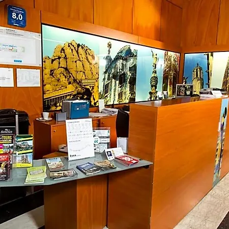 Líbere Sant Antoni Apart-hotel 4*